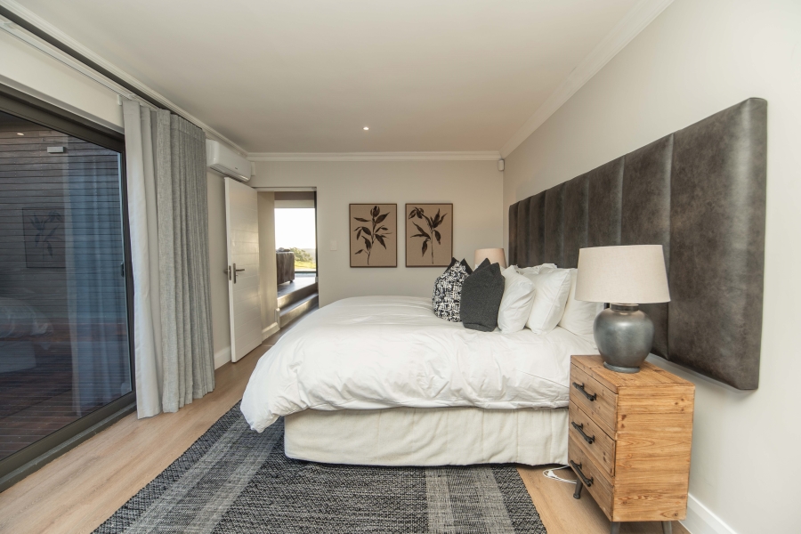 4 Bedroom Property for Sale in Kragga Kamma Eastern Cape